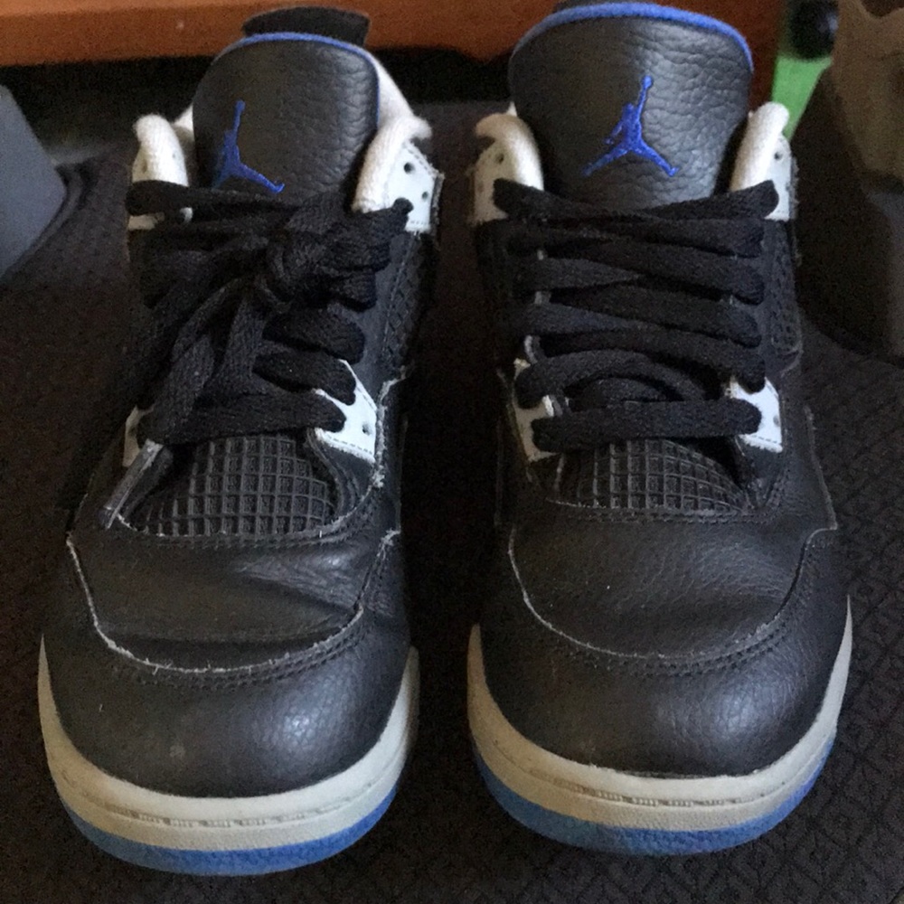 Boys Jordan sneakers